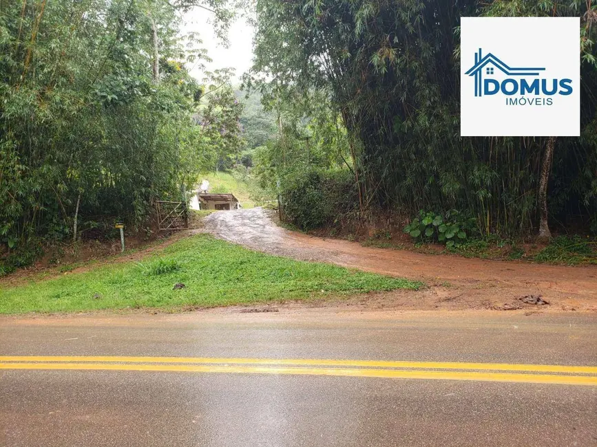 Foto 1 de Sítio / Rancho à venda, 30000m2 em Sao Jose Dos Campos - SP