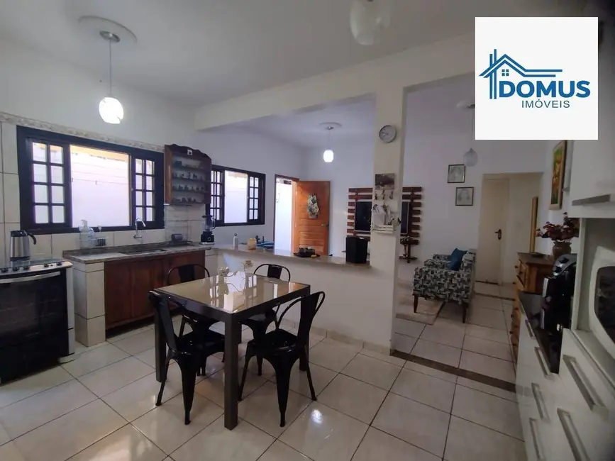 Foto 1 de Casa com 3 quartos à venda, 130m2 em Sao Jose Dos Campos - SP