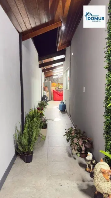Foto 5 de Casa com 3 quartos à venda, 140m2 em Sao Jose Dos Campos - SP
