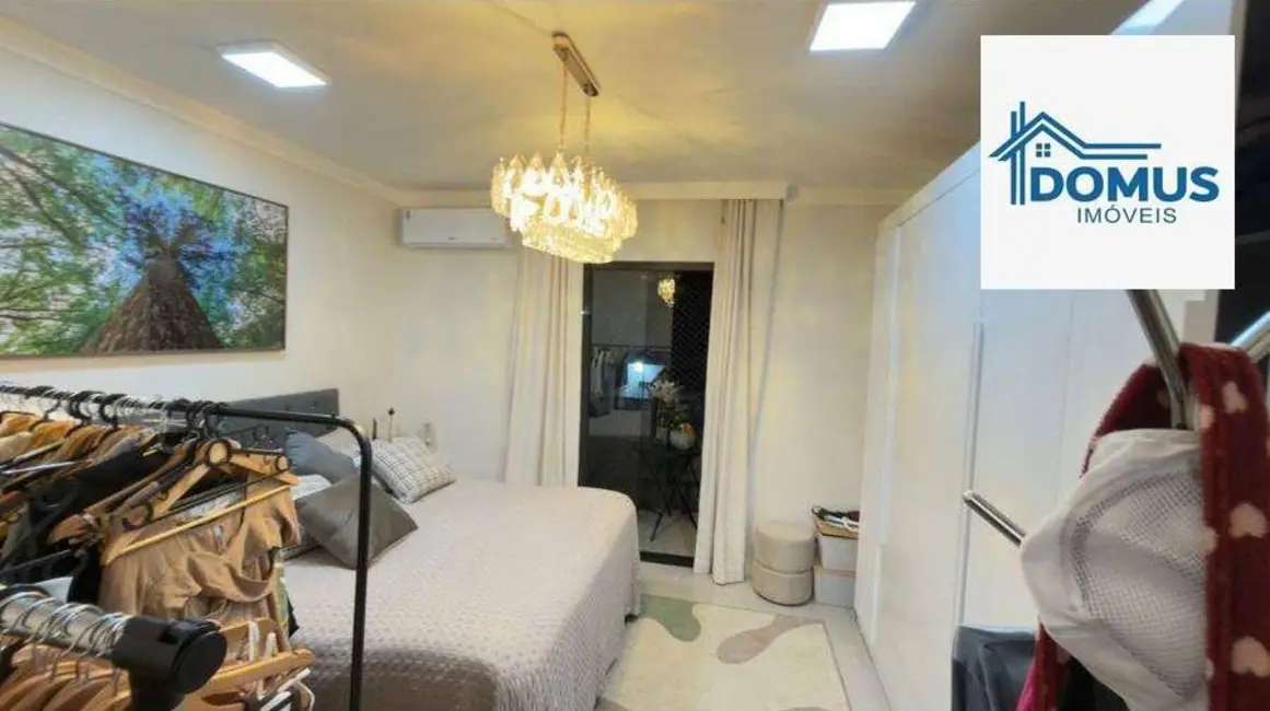 Foto 8 de Casa com 3 quartos à venda, 140m2 em Sao Jose Dos Campos - SP