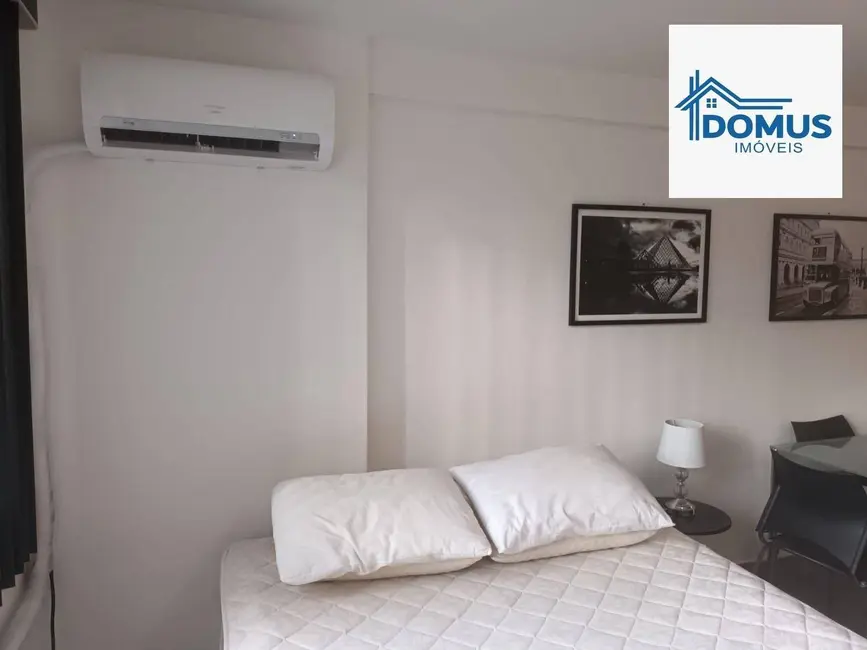 Foto 8 de Apartamento com 1 quarto para alugar, 50m2 em Sao Jose Dos Campos - SP