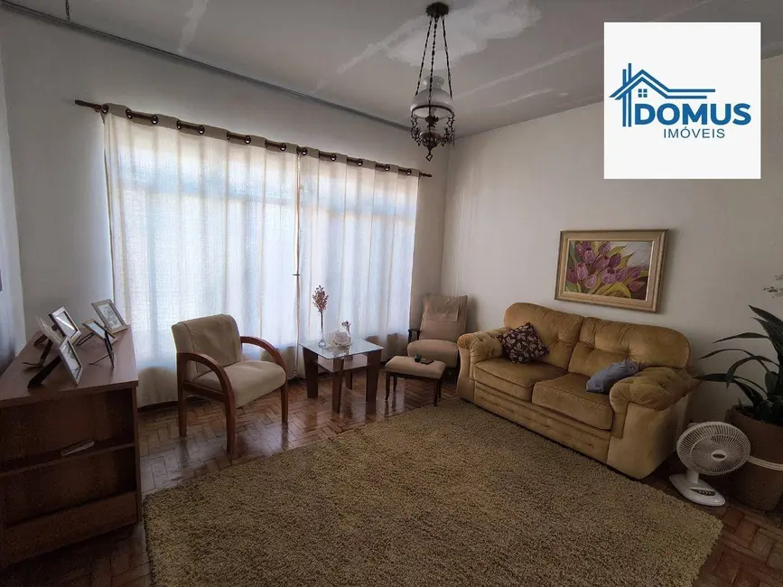 Foto 4 de Casa com 3 quartos à venda, 268m2 em Sao Jose Dos Campos - SP