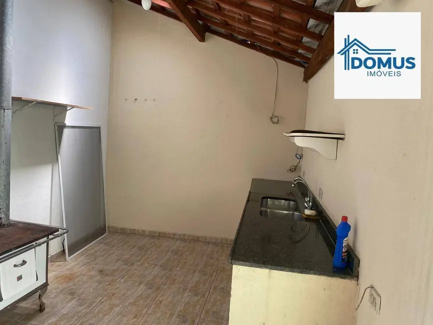 Casa com 2 quartos para alugar, 125m2 em Sao Jose Dos Campos - SP - imagem 5 Foto 5 de Casa com 2 quartos para alugar, 125m2 em Sao Jose Dos Campos - SP