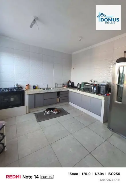 Casa com 6 quartos para alugar, 260m2 em Sao Jose Dos Campos - SP - imagem 7 Foto 7 de Casa com 6 quartos para alugar, 260m2 em Sao Jose Dos Campos - SP