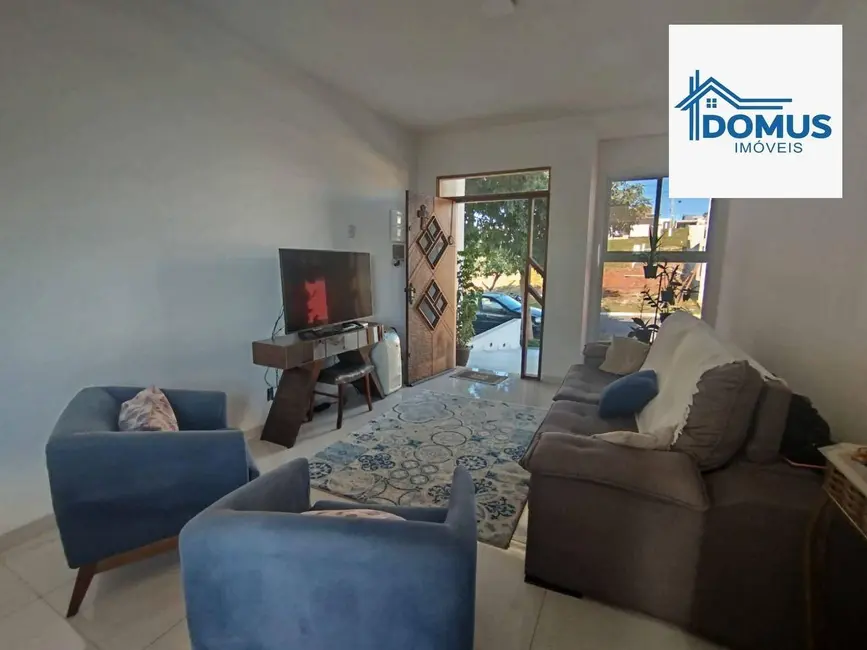 Foto 3 de Casa de Condomínio com 3 quartos à venda, 255m2 em Cacapava - SP
