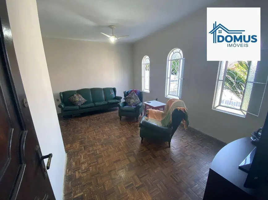 Casa com 2 quartos à venda, 250m2 em Sao Jose Dos Campos - SP - imagem 3 Foto 3 de Casa com 2 quartos à venda, 250m2 em Sao Jose Dos Campos - SP