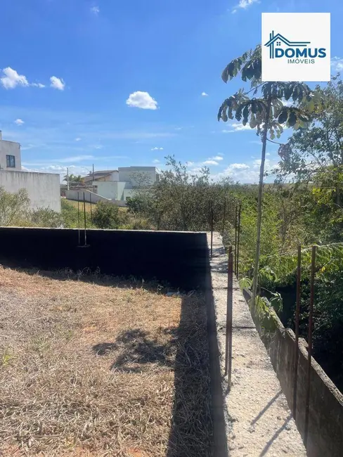 Foto 1 de Terreno / Lote à venda, 1057m2 em Parque Imperial, Jacarei - SP