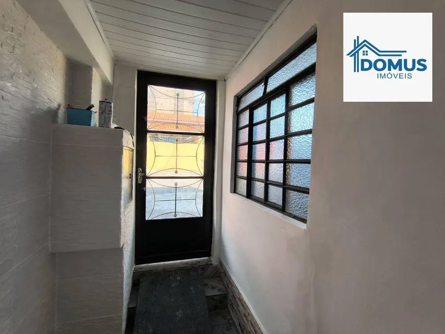 Foto 4 de Casa com 2 quartos para alugar, 50m2 em Sao Jose Dos Campos - SP