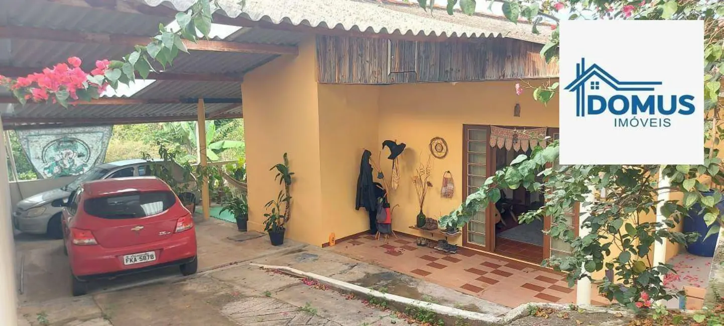 Chácara com 2 quartos à venda, 1100m2 em Sao Jose Dos Campos - SP - imagem 1 Foto 1 de Chácara com 2 quartos à venda, 1100m2 em Sao Jose Dos Campos - SP