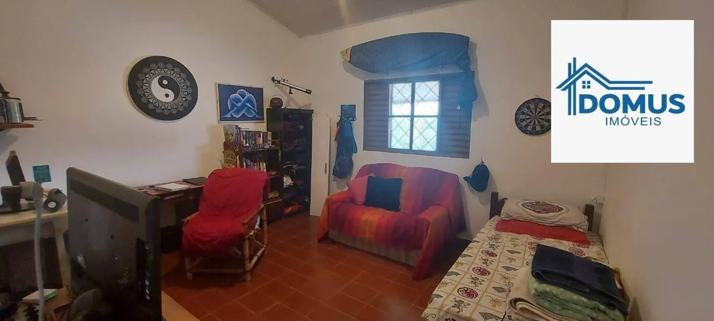Chácara com 2 quartos à venda, 1100m2 em Sao Jose Dos Campos - SP - imagem 8 Foto 8 de Chácara com 2 quartos à venda, 1100m2 em Sao Jose Dos Campos - SP