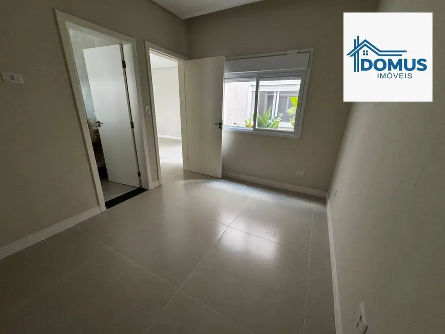 Foto 9 de Casa de Condomínio com 3 quartos à venda, 175m2 em Sao Jose Dos Campos - SP
