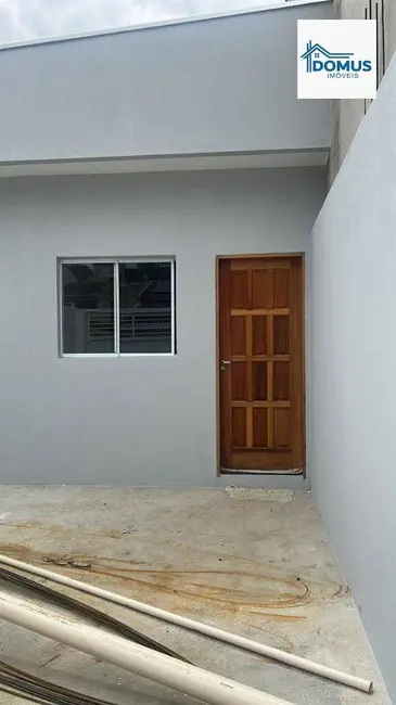 Casa com 2 quartos à venda, 125m2 em Sao Jose Dos Campos - SP - imagem 1 Foto 1 de Casa com 2 quartos à venda, 125m2 em Sao Jose Dos Campos - SP