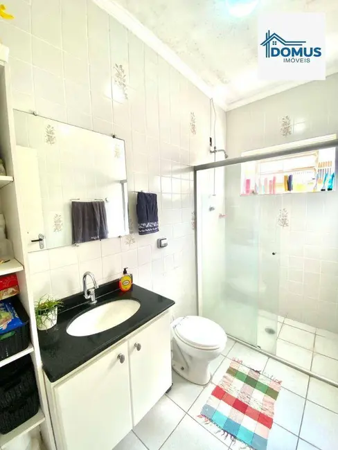 Foto 9 de Casa com 4 quartos à venda, 250m2 em Sao Jose Dos Campos - SP