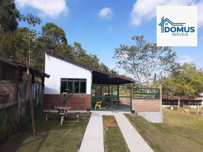 Chácara com 2 quartos para alugar, 6500m2 em Sao Jose Dos Campos - SP - imagem 3 Foto 3 de Chácara com 2 quartos para alugar, 6500m2 em Sao Jose Dos Campos - SP