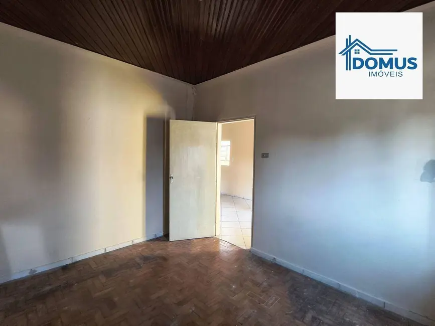 Casa com 3 quartos à venda e para alugar, 270m2 em Sao Jose Dos Campos - SP - imagem 6 Foto 6 de Casa com 3 quartos à venda e para alugar, 270m2 em Sao Jose Dos Campos - SP