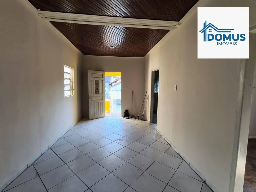 Casa com 3 quartos à venda e para alugar, 270m2 em Sao Jose Dos Campos - SP - imagem 2 Foto 2 de Casa com 3 quartos à venda e para alugar, 270m2 em Sao Jose Dos Campos - SP