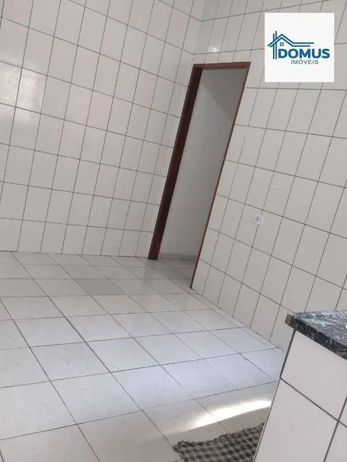 Foto 9 de Casa com 2 quartos para alugar, 125m2 em Sao Jose Dos Campos - SP