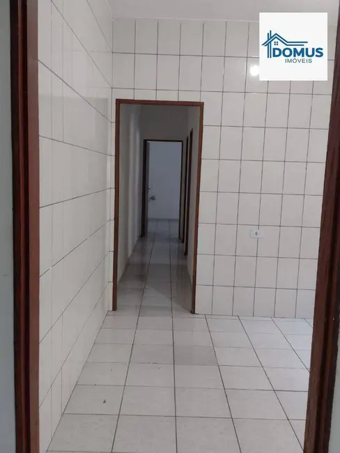Foto 7 de Casa com 2 quartos para alugar, 125m2 em Sao Jose Dos Campos - SP