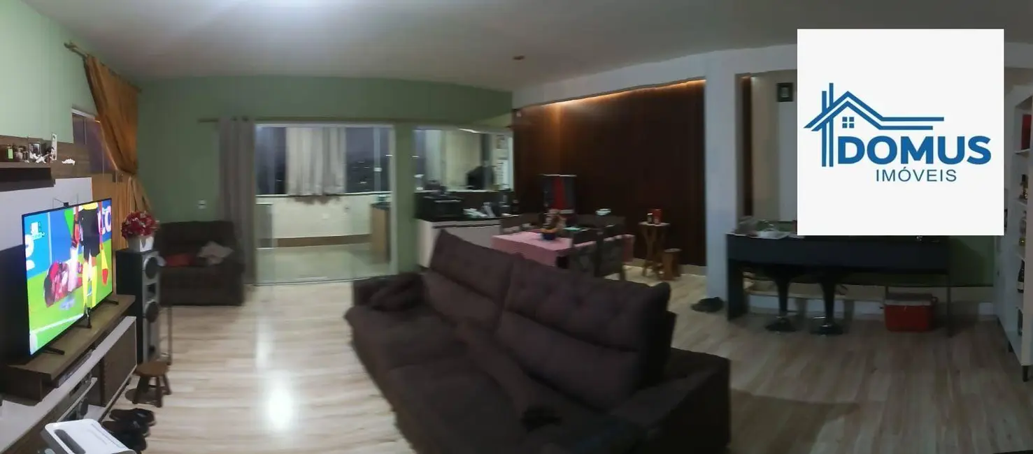 Casa com 2 quartos para alugar, 187m2 em Sao Jose Dos Campos - SP - imagem 2 Foto 2 de Casa com 2 quartos para alugar, 187m2 em Sao Jose Dos Campos - SP