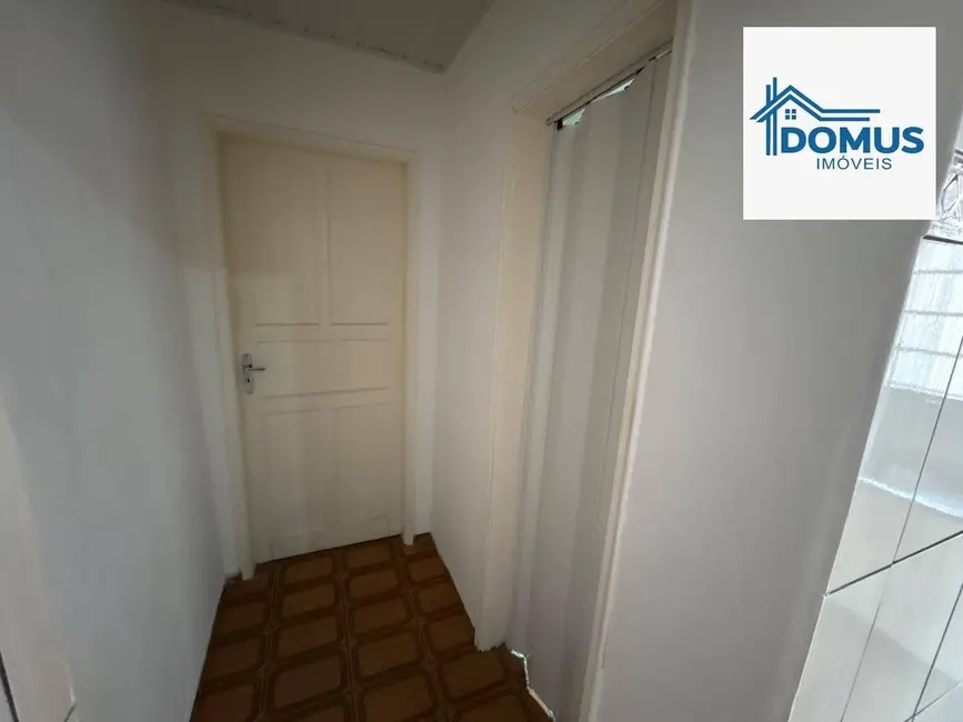 Casa com 2 quartos para alugar, 149m2 em Sao Jose Dos Campos - SP - imagem 6 Foto 6 de Casa com 2 quartos para alugar, 149m2 em Sao Jose Dos Campos - SP