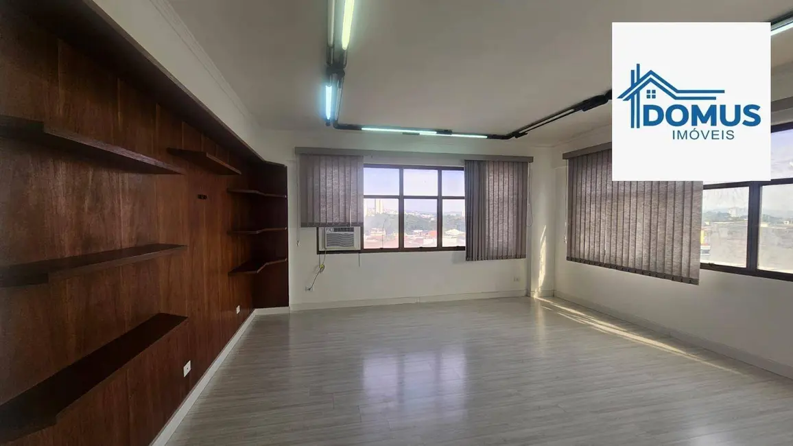 Sala Comercial para alugar, 39m2 em Centro, Jacarei - SP - imagem 6 Foto 6 de Sala Comercial para alugar, 39m2 em Centro, Jacarei - SP