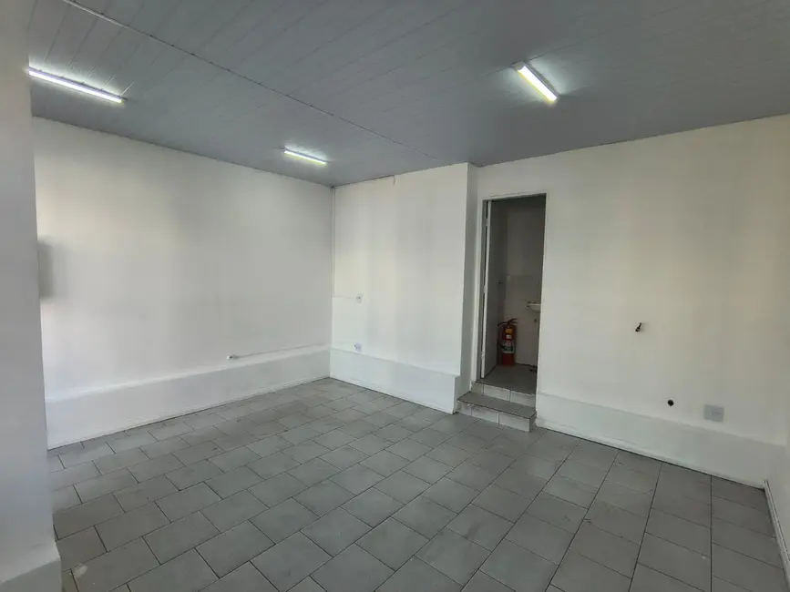 Foto 4 de Loja para alugar, 30m2 em Sao Jose Dos Campos - SP