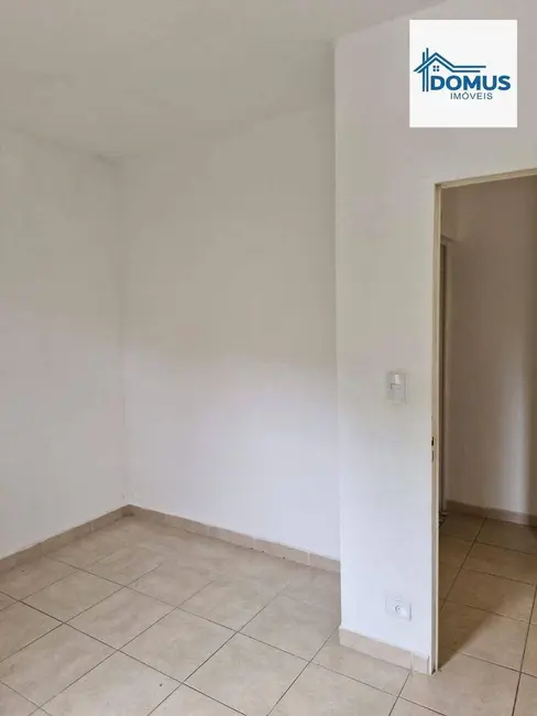 Foto 5 de Apartamento com 2 quartos para alugar, 56m2 em Jardim Califórnia, Jacarei - SP