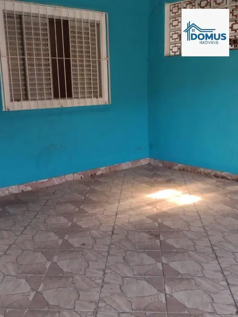 Foto 2 de Casa com 2 quartos à venda, 125m2 em Sao Jose Dos Campos - SP
