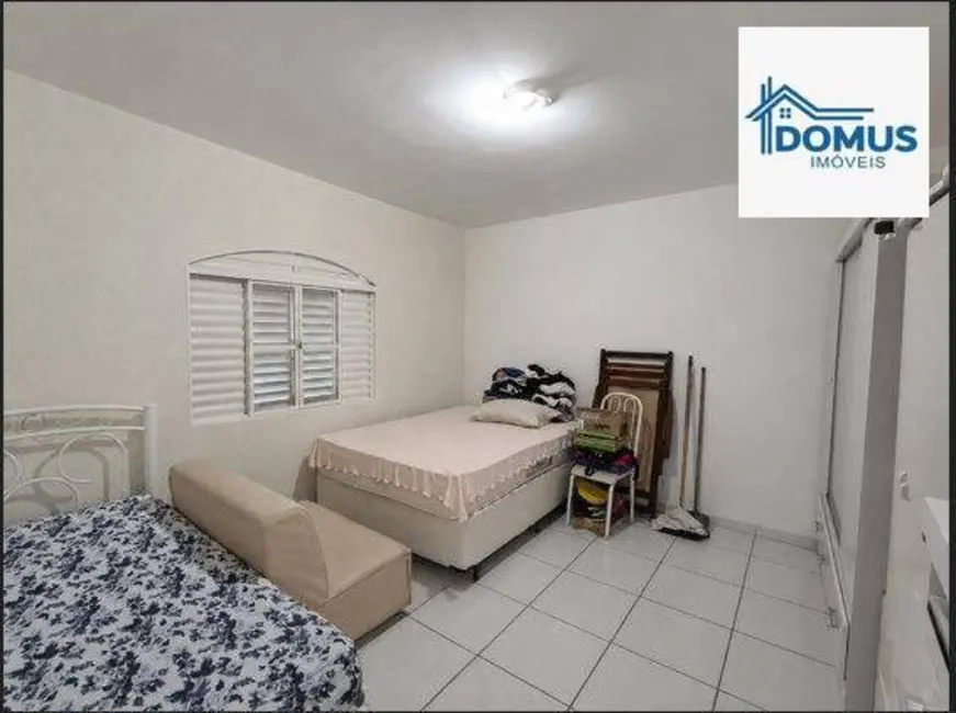 Foto 3 de Terreno / Lote à venda, 300m2 em Sao Jose Dos Campos - SP