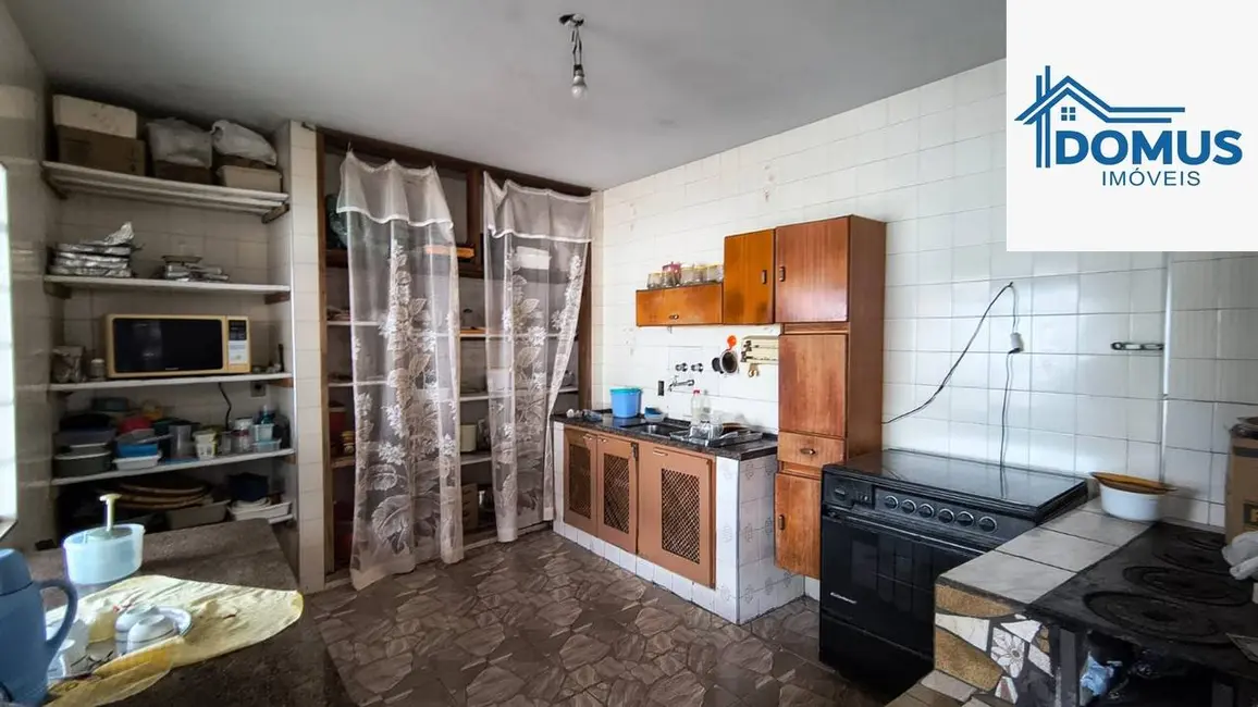Foto 5 de Casa com 3 quartos à venda, 330m2 em Sao Jose Dos Campos - SP