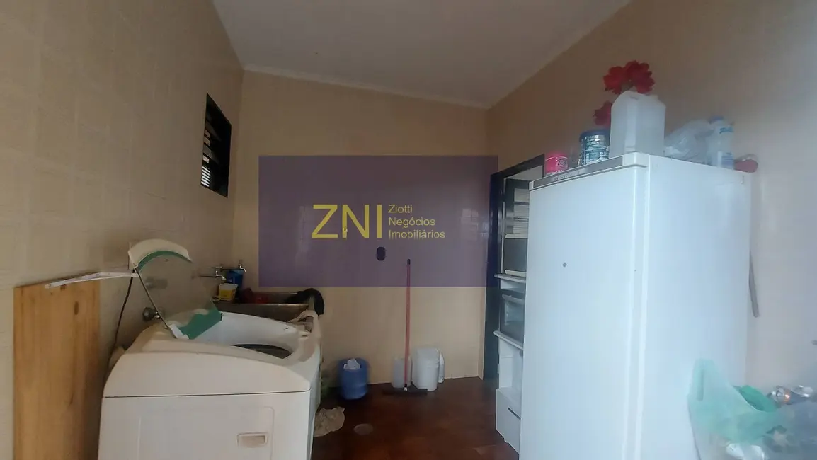 Casa com 3 quartos à venda, 263m2 em Parque dos Bandeirantes, Ribeirao Preto - SP - imagem 5 Foto 5 de Casa com 3 quartos à venda, 263m2 em Parque dos Bandeirantes, Ribeirao Preto - SP