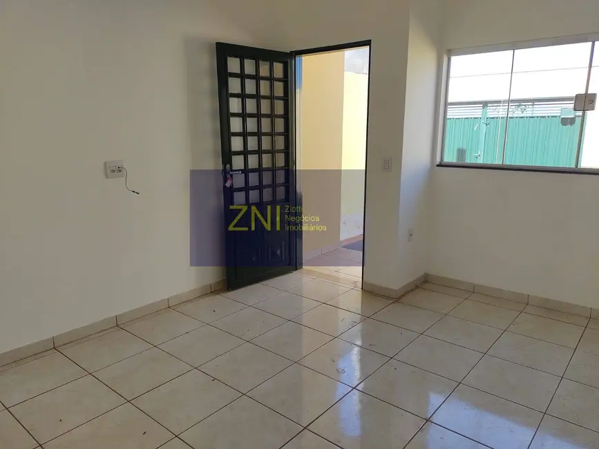 Foto 2 de Casa com 3 quartos à venda, 160m2 em Parque das Oliveiras, Ribeirao Preto - SP