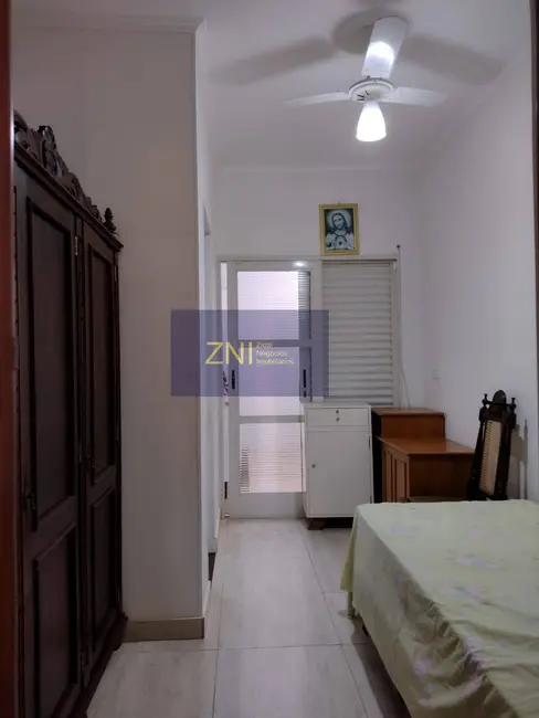 Casa com 4 quartos à venda, 217m2 em Vila Tibério, Ribeirao Preto - SP - imagem 6 Foto 6 de Casa com 4 quartos à venda, 217m2 em Vila Tibério, Ribeirao Preto - SP