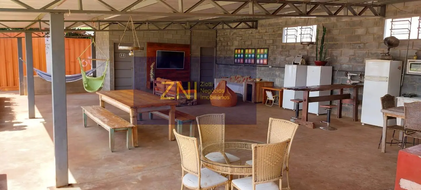 Foto 6 de Chácara com 4 quartos à venda, 3000m2 em Brodowski - SP