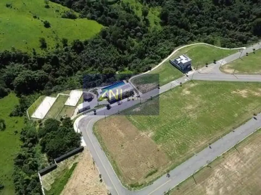 Foto 1 de Lote de Condomínio à venda, 339m2 em Tiete - SP