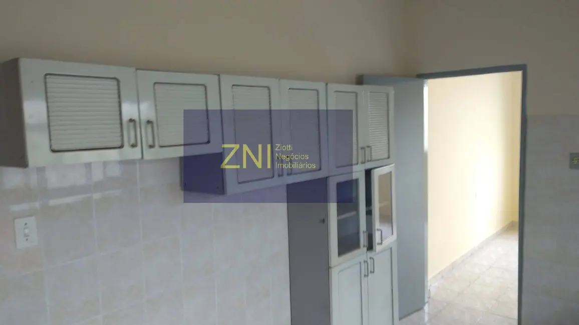 Casa com 5 quartos à venda, 250m2 em Parque Industrial Avelino Alves Palma, Ribeirao Preto - SP - imagem 5 Foto 5 de Casa com 5 quartos à venda, 250m2 em Parque Industrial Avelino Alves Palma, Ribeirao Preto - SP