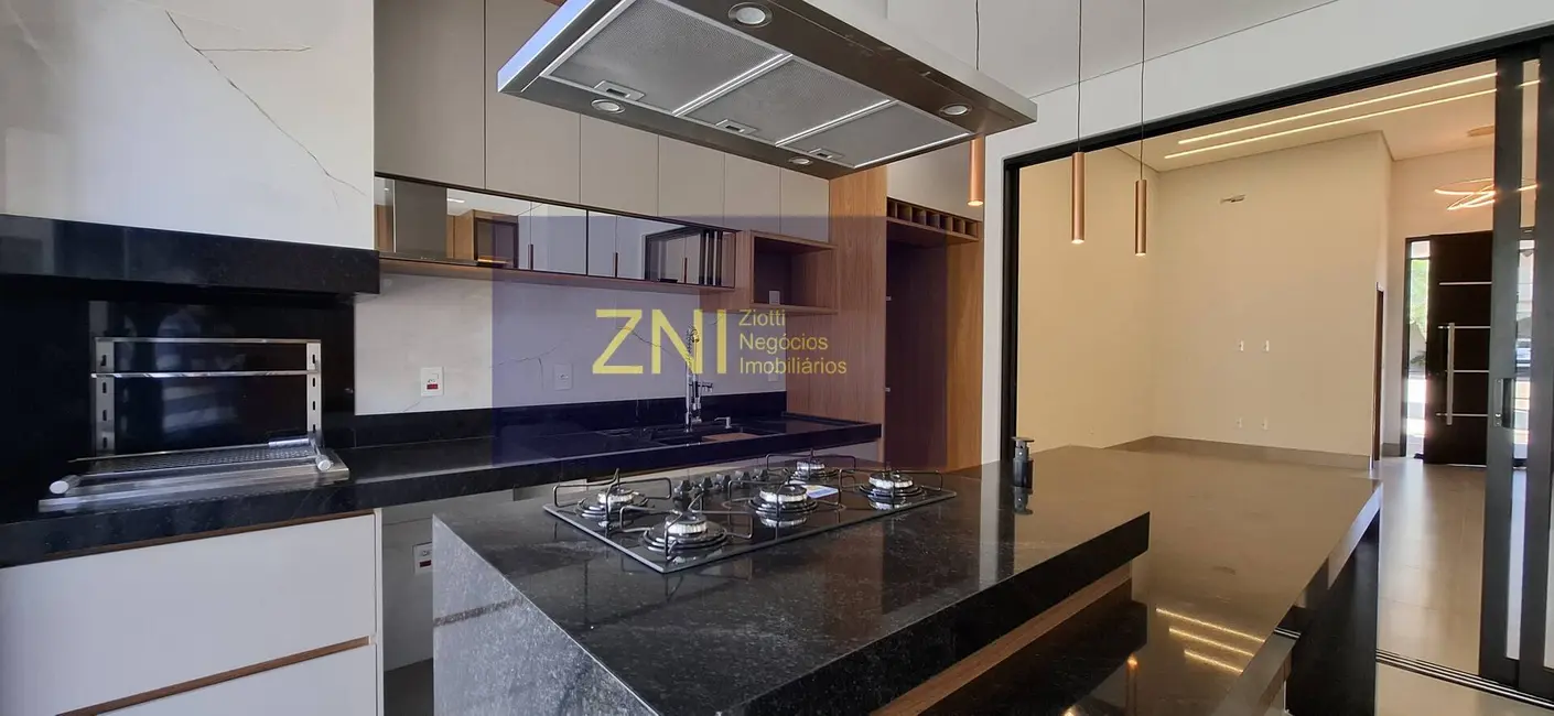 Casa de Condomínio com 3 quartos à venda, 271m2 em Jardim Cybelli, Ribeirao Preto - SP - imagem 7 Foto 7 de Casa de Condomínio com 3 quartos à venda, 271m2 em Jardim Cybelli, Ribeirao Preto - SP