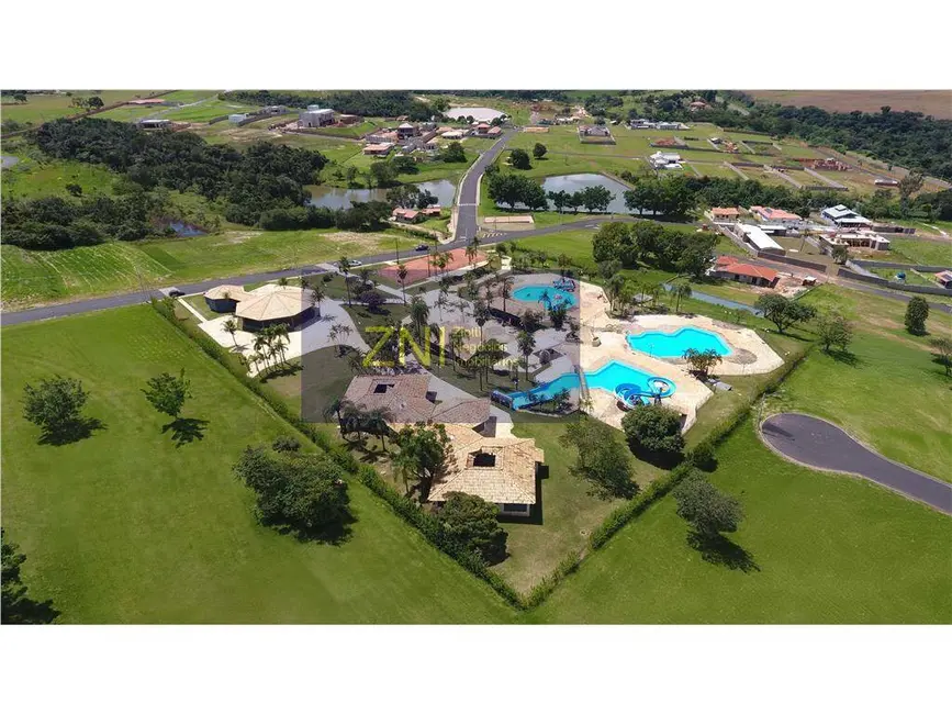 Foto 2 de Lote de Condomínio à venda, 1129m2 em Cajuru - SP