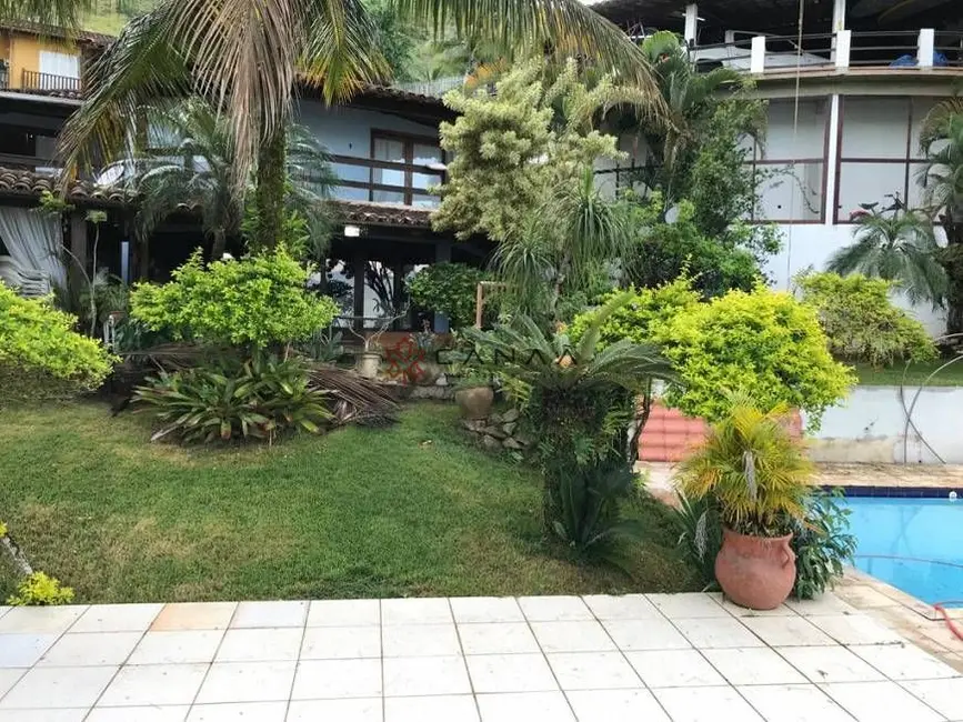 Casa com 5 quartos à venda, 450m2 em Enseada, Angra Dos Reis - RJ - imagem 4 Foto 4 de Casa com 5 quartos à venda, 450m2 em Enseada, Angra Dos Reis - RJ