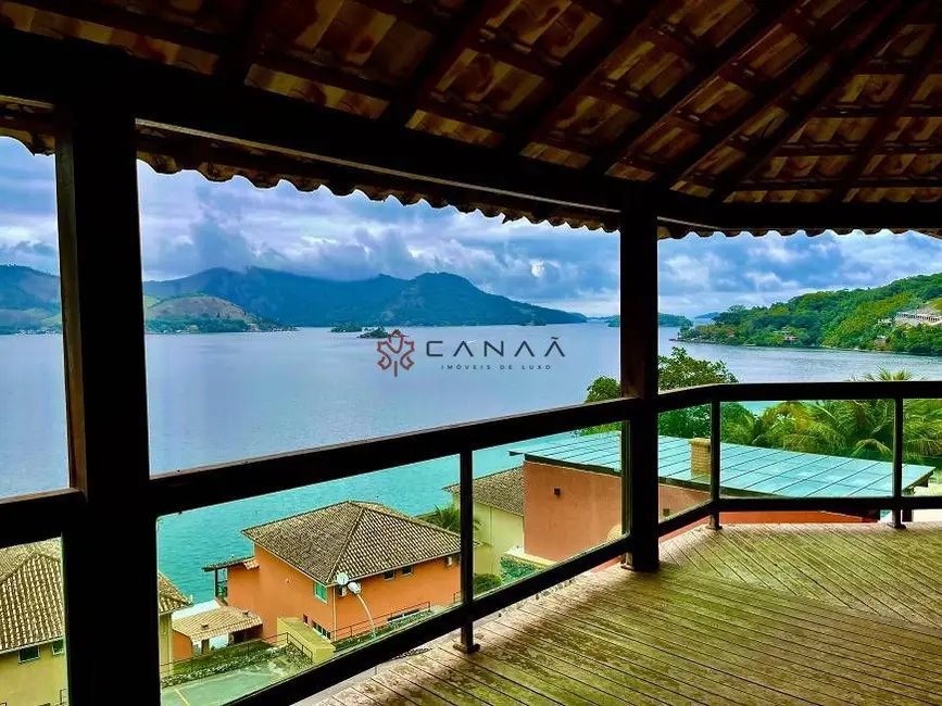 Foto 3 de Casa de Condomínio com 4 quartos à venda, 200m2 em Pontal (Cunhambebe), Angra Dos Reis - RJ