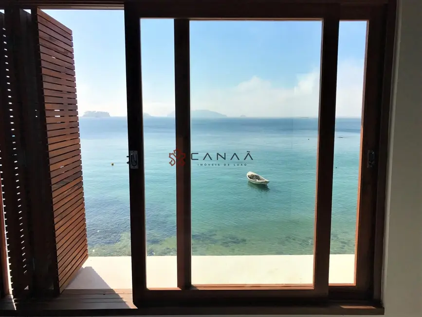 Foto 2 de Casa com 6 quartos à venda, 340m2 em Mombaça, Angra Dos Reis - RJ