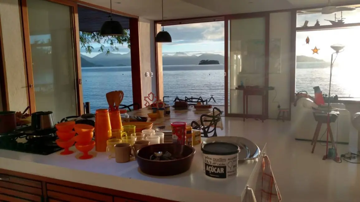 Foto 7 de Casa com 6 quartos à venda, 340m2 em Mombaça, Angra Dos Reis - RJ