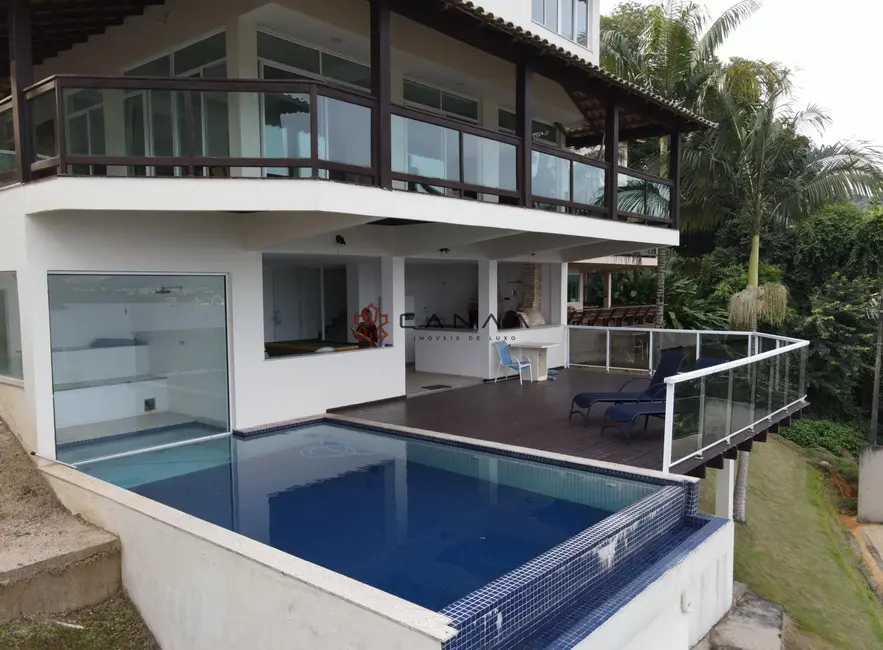 Casa de Condomínio com 4 quartos para alugar, 250m2 em Pontal (Cunhambebe), Angra Dos Reis - RJ - imagem 4 Foto 4 de Casa de Condomínio com 4 quartos para alugar, 250m2 em Pontal (Cunhambebe), Angra Dos Reis - RJ