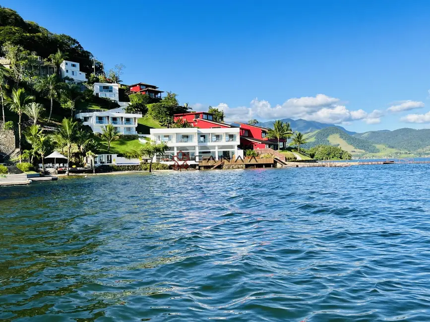 Casa de Condomínio com 10 quartos para alugar, 600m2 em Itanema (Cunhambebe), Angra Dos Reis - RJ - imagem 5 Foto 5 de Casa de Condomínio com 10 quartos para alugar, 600m2 em Itanema (Cunhambebe), Angra Dos Reis - RJ