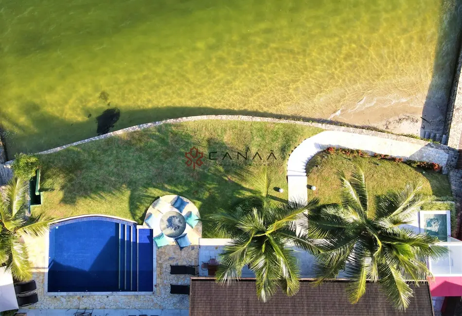 Casa de Condomínio com 12 quartos para alugar, 700m2 em Itanema (Cunhambebe), Angra Dos Reis - RJ - imagem 2 Foto 2 de Casa de Condomínio com 12 quartos para alugar, 700m2 em Itanema (Cunhambebe), Angra Dos Reis - RJ