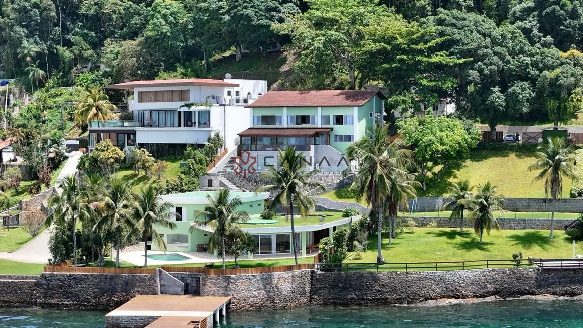 Casa de Condomínio com 7 quartos à venda, 700m2 em Mombaça, Angra Dos Reis - RJ - imagem 8 Foto 8 de Casa de Condomínio com 7 quartos à venda, 700m2 em Mombaça, Angra Dos Reis - RJ