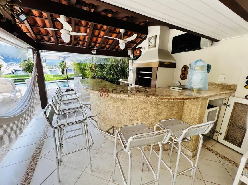 Foto 5 de Casa de Condomínio com 6 quartos para alugar, 400m2 em Frade (Cunhambebe), Angra Dos Reis - RJ