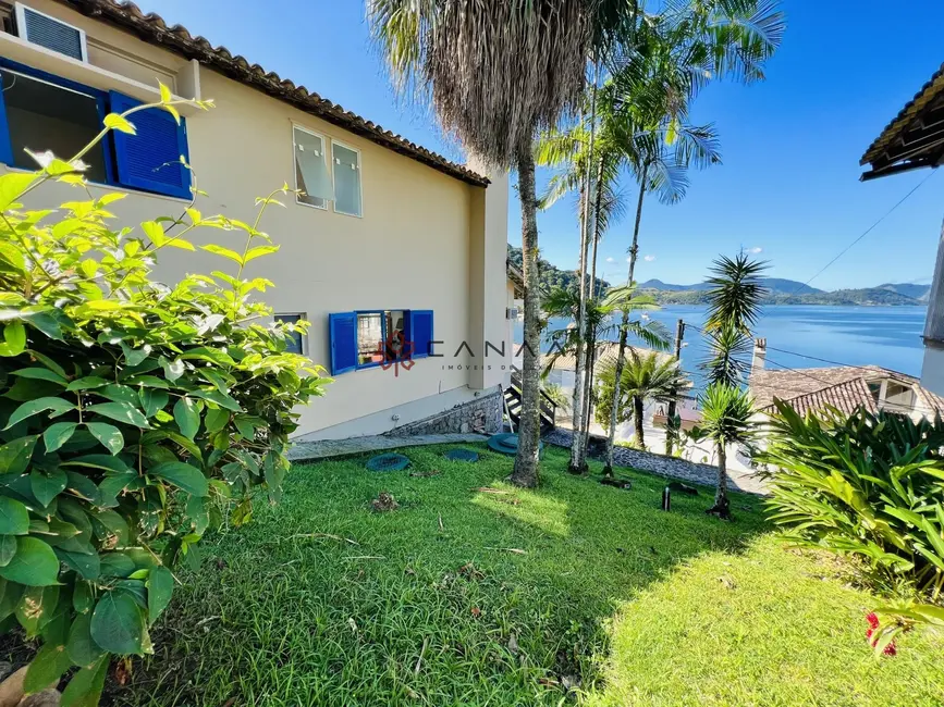 Foto 4 de Casa de Condomínio com 5 quartos à venda, 200m2 em Itanema (Cunhambebe), Angra Dos Reis - RJ