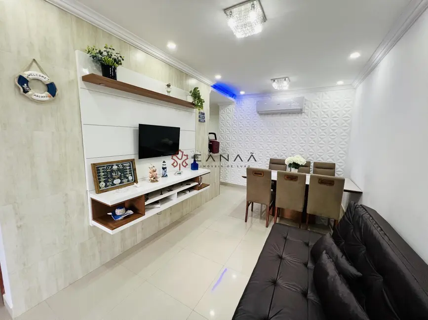 Apartamento com 2 quartos à venda, 50m2 em Bracuí (Cunhambebe), Angra Dos Reis - RJ - imagem 3 Foto 3 de Apartamento com 2 quartos à venda, 50m2 em Bracuí (Cunhambebe), Angra Dos Reis - RJ