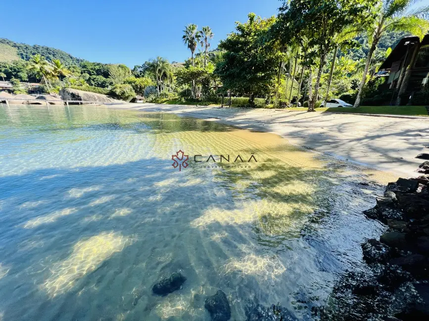 Casa de Condomínio com 4 quartos para alugar, 300m2 em Mombaça, Angra Dos Reis - RJ - imagem 7 Foto 7 de Casa de Condomínio com 4 quartos para alugar, 300m2 em Mombaça, Angra Dos Reis - RJ